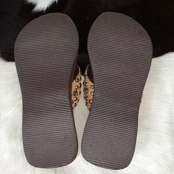 GYPSY SOULE Hair On Cowhide Swarovski Crystal Cowgirl Western Flip Flop Sandals