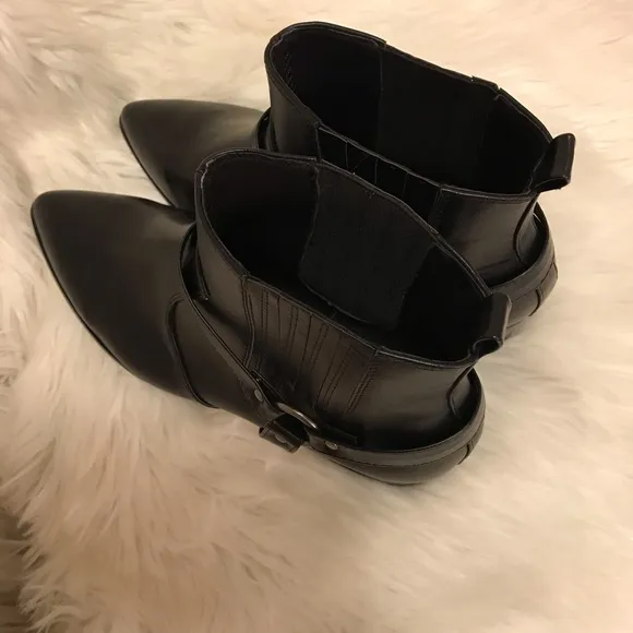 H Halston black 100% vegan leather ankle boots