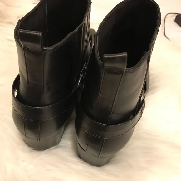 H Halston black 100% vegan leather ankle boots