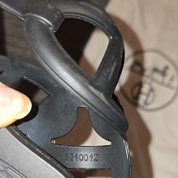 Hermès Black Sandals