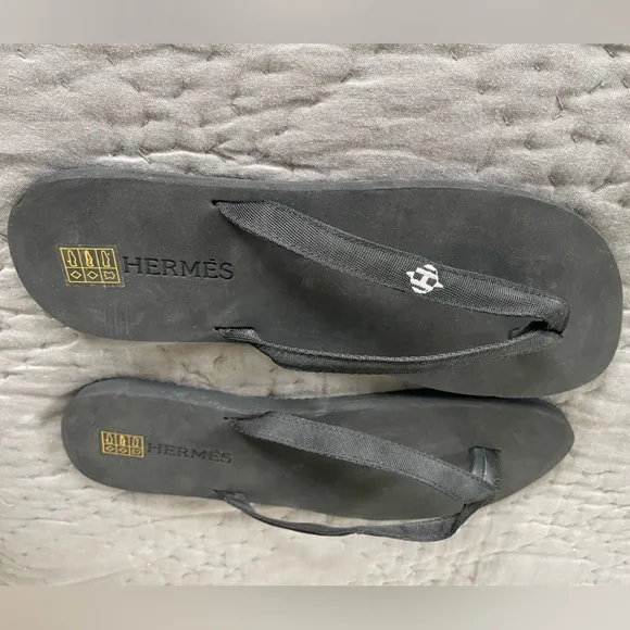 Hermès summer sandals black flip flops size 42 approximately 10 US