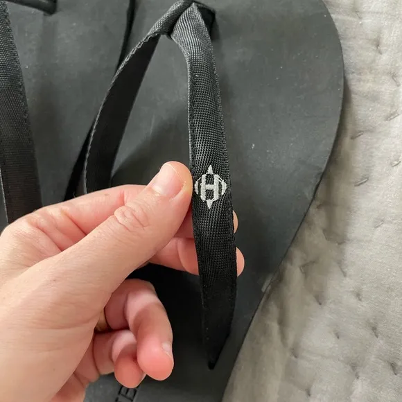 Hermès summer sandals black flip flops size 42 approximately 10 US