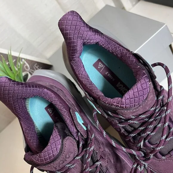 Hoka One One Women's Kaha 2 Low GTX Gore-Tex Hiking Shoes Size 9 B Grape Wine