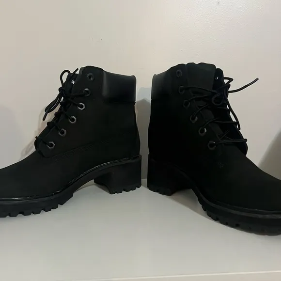 🎉HP🎉Timberland Black Waterproof 2” Heel Boots Black Women's Kinsley 6-Inch