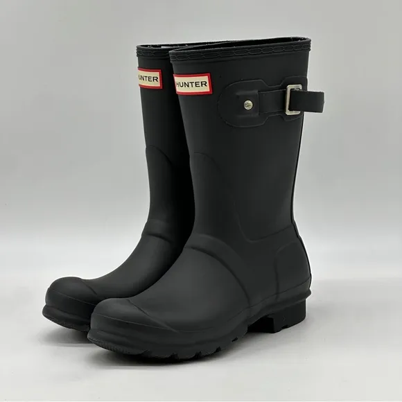 Hunter Original Black Rain Boots. Size 6