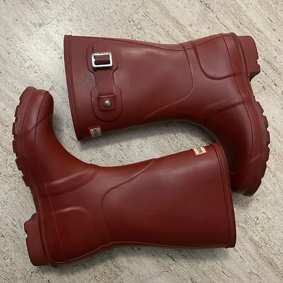 HUNTER Original Matte Finished Red Rain waterproof Boot Women's size 5 Mid Calf