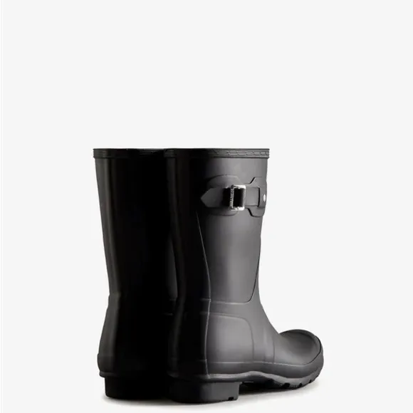 HUNTER RAIN BOOTS SHORT BLACK