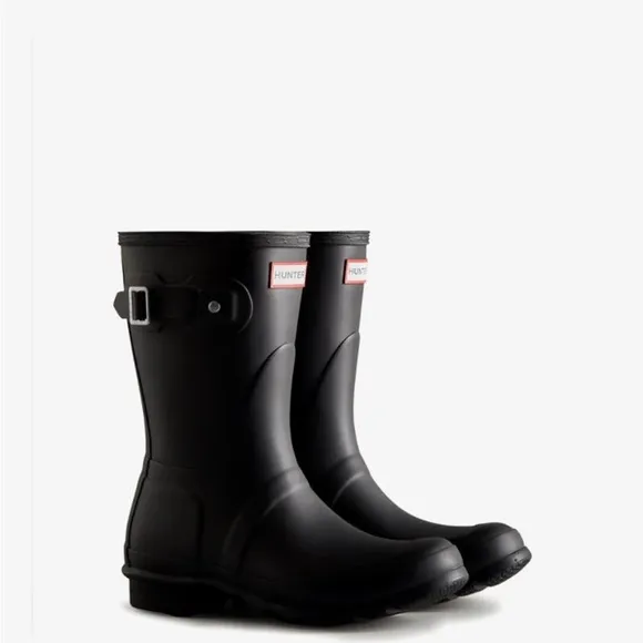 HUNTER RAIN BOOTS SHORT BLACK