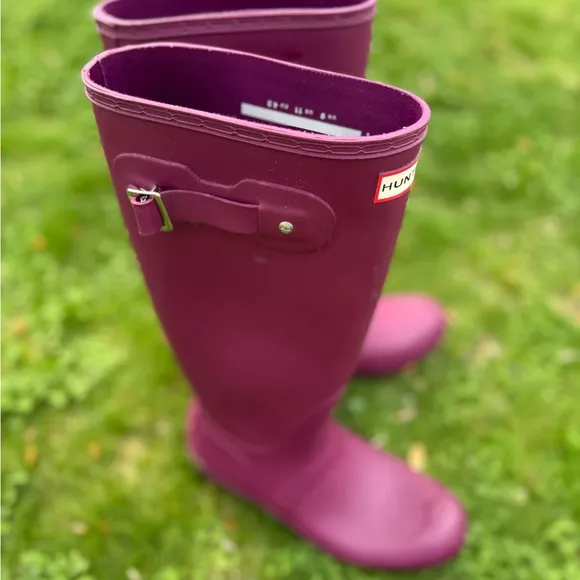 Hunter Women's Tall Matte Purple Rain Boots