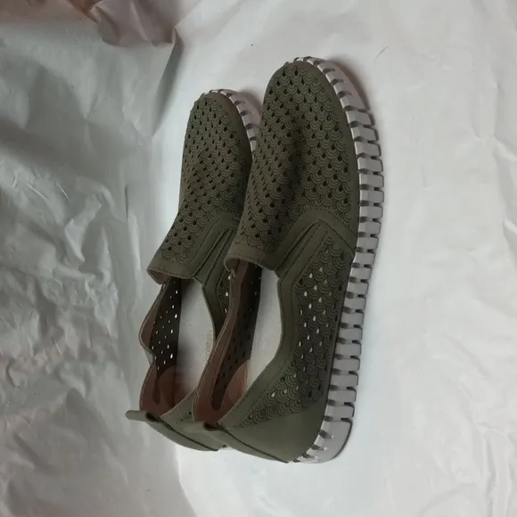 Ilse Jacobsen Tulip 140 Laser Cut Slip On Sneaker Army Size 41 EU 10.5 US