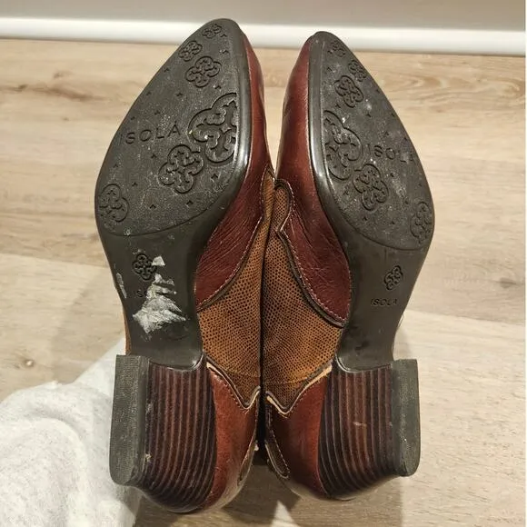 ISOLA Brown Leather Odin Western Ankle Boots sz 8.5M Festival Concert Retro