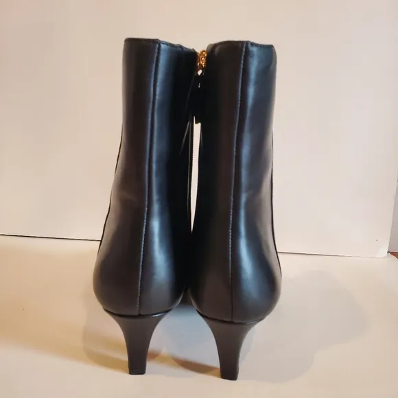 J. Crew New Stevie Black Leather Ankle Boots Women's Size 7.5