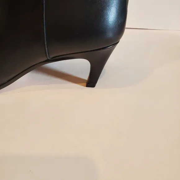 J. Crew New Stevie Black Leather Ankle Boots Women's Size 7.5