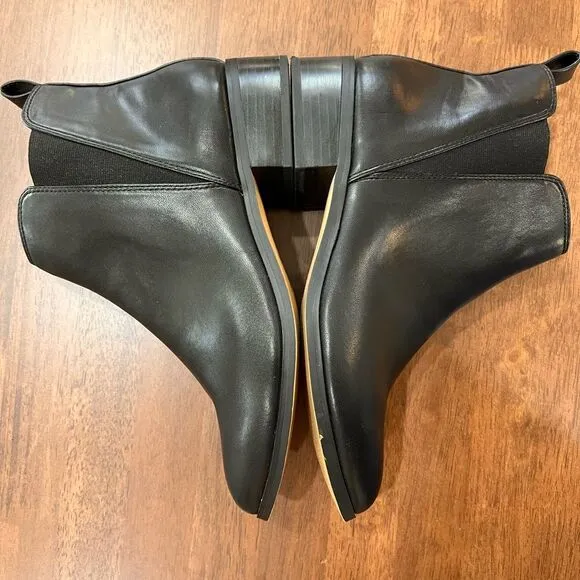 J. CREW Walker Elegant Smooth Black Ankle Boots Women Size 8.5 Slip on Timeless