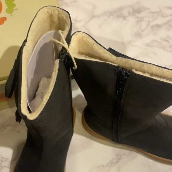 Janie And Jack Bobbie Black Boots size 12 and 3y