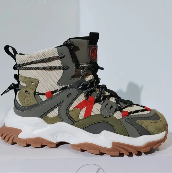 Javi Rescue (GS) Unisex, Youth o men 7Y, Women 8.5. New With box.