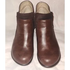 JBU Jambu Women’s Pilot Encore Wedge Ankle Boots Brown Size 9. Zippers