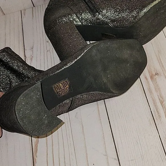 Jeffrey Campbell  Cienega Gray sparkly ankle booties Boots 8