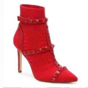 Jessica Simpson Red luzita knit boots
