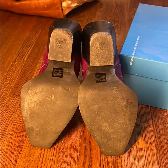 John Fluevog Signature Diana Sleek Chelsea Boots (purple)
