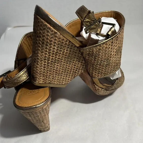 Johnston &amp; Murphy women Stylish Brown Woven Women's slingback Sandals