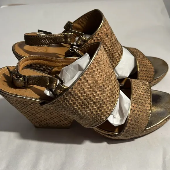 Johnston &amp; Murphy women Stylish Brown Woven Women's slingback Sandals
