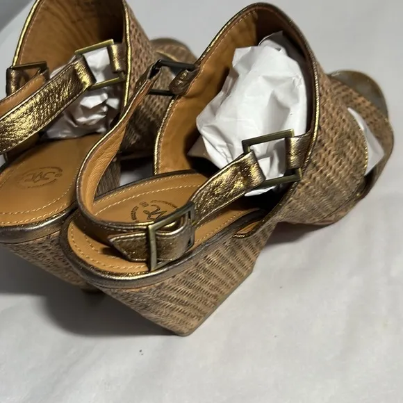 Johnston &amp; Murphy women Stylish Brown Woven Women's slingback Sandals