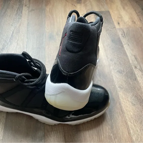 Jordan 11 Retro 2015