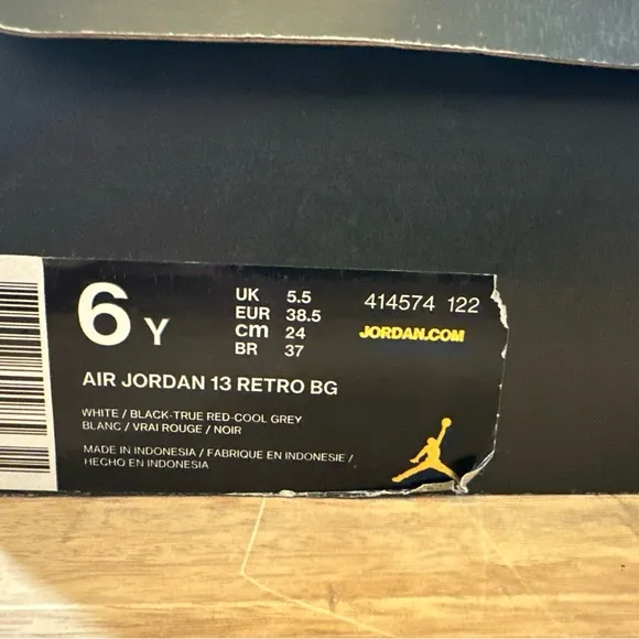 Jordan 13 retro OG Chicago, 2016 Size 6 Youth