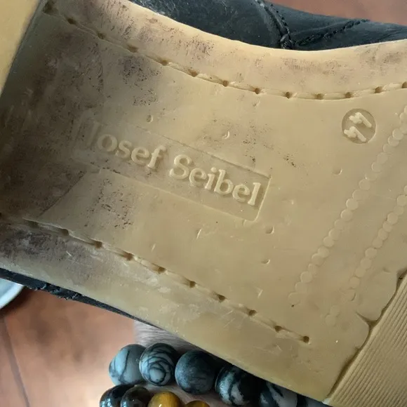 Josef Seibel leather boots size 44