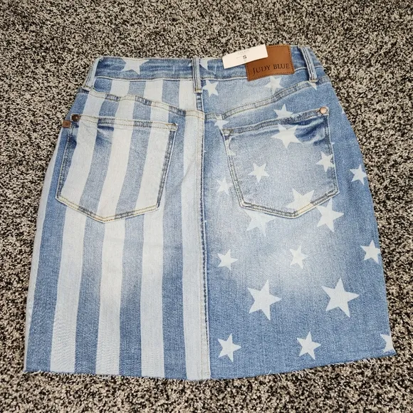 Judy Blue stars &amp; stripes Denim skirt  Women small Hi Waist,Raw Hem, 4th Of July