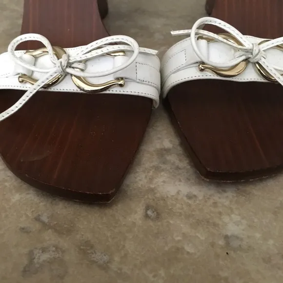 Kate Spade New York White Leather Bow Toe Sandals