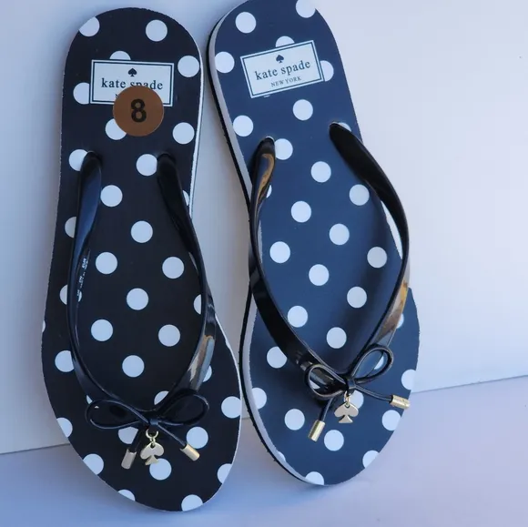 Kate Spade New York Women' Black and White Polka Dot Flip Flops Sandals Size 7/8