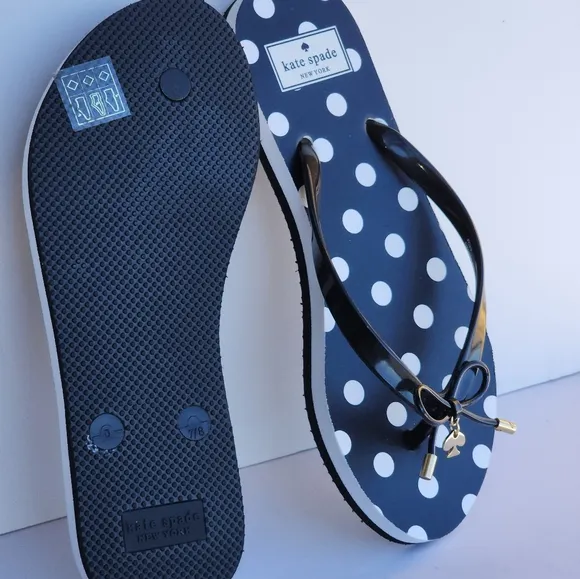 Kate Spade New York Women' Black and White Polka Dot Flip Flops Sandals Size 7/8