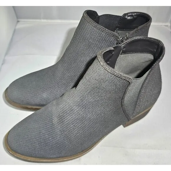 Kensie Women's Gerona Perforated  Gray Woven Leather/Textile Ankle Bootie Sz 10M