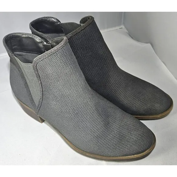 Kensie Women's Gerona Perforated  Gray Woven Leather/Textile Ankle Bootie Sz 10M
