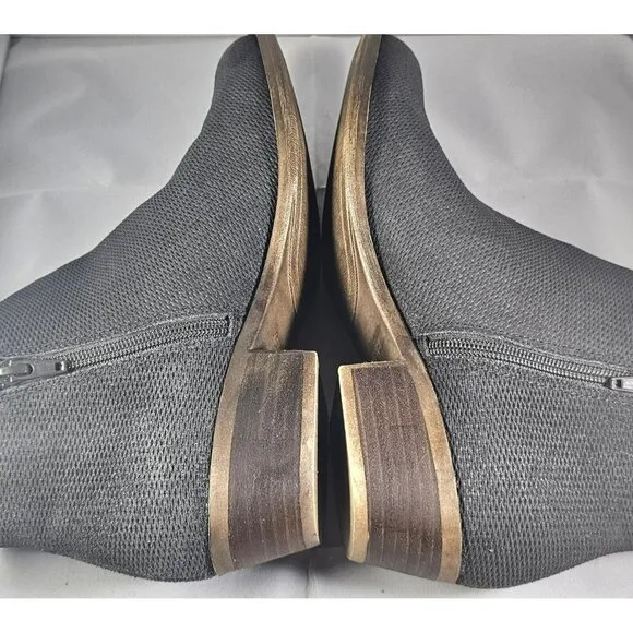 Kensie Women's Gerona Perforated  Gray Woven Leather/Textile Ankle Bootie Sz 10M