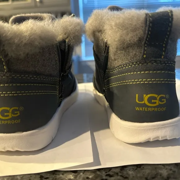 Kids UGG waterproof shoes Size 2