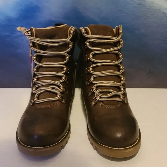 KODIAK BOOTS