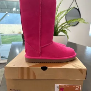 Koolaburra Kids Boots in Bright Pink