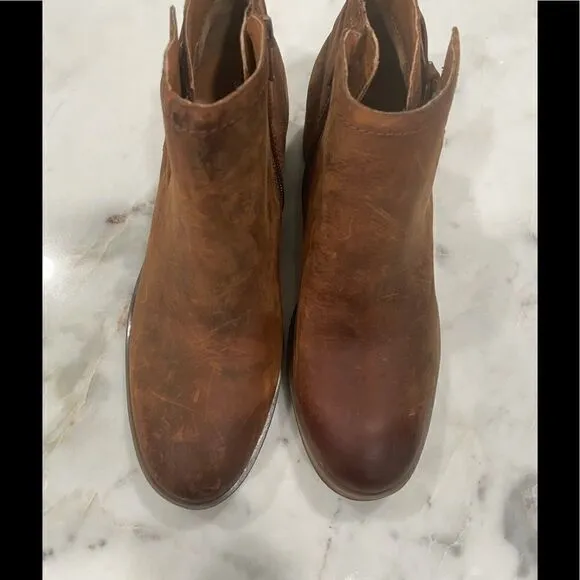 KORKS Sonya Ankle Bootie