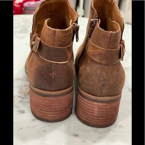 KORKS Sonya Ankle Bootie