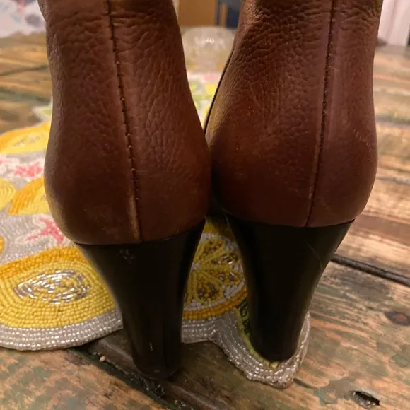 La Canadienne Brown Leather Three Inch Side Zipper Heeled Booties With Buckle