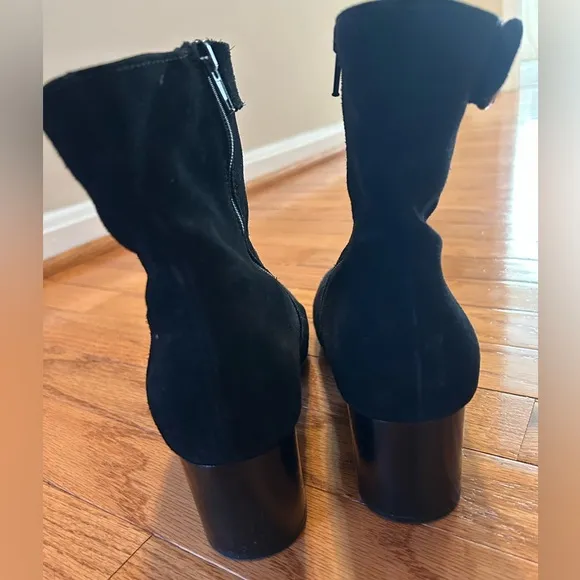 La Canadienne Joni  black suede boots - size 9M