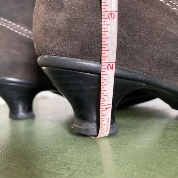 LaCanadienne Square Toe Waterproof Low Heeled Boots/Booties in Brown Suede