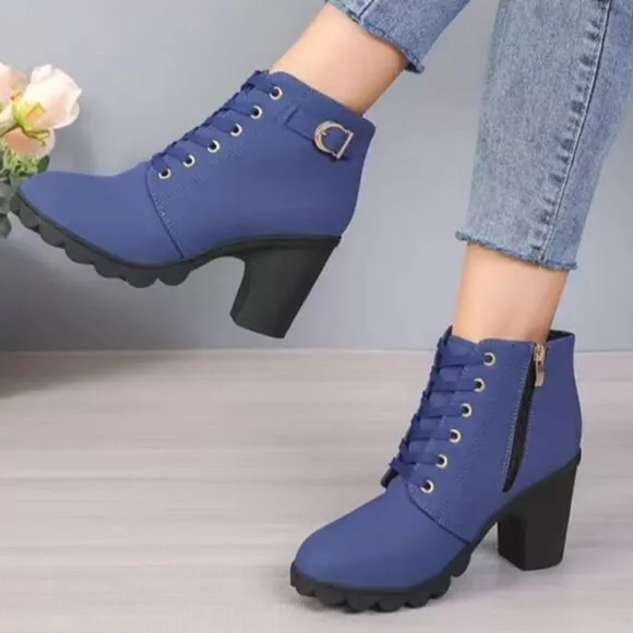 Ladies chunky heel combat boots sz 8.5