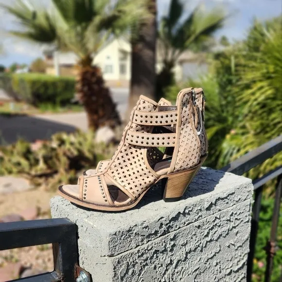 Lane Boots Artesia Cut Out Ankle Bootie‎ Western Cowgirl Beige