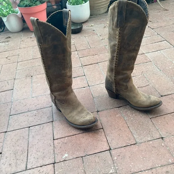 Lane “Plain Jane” Boots.  Distressed Brown size 8