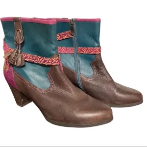 L`Artiste by Spring Step | Davinci Leather Western Ankle Boots