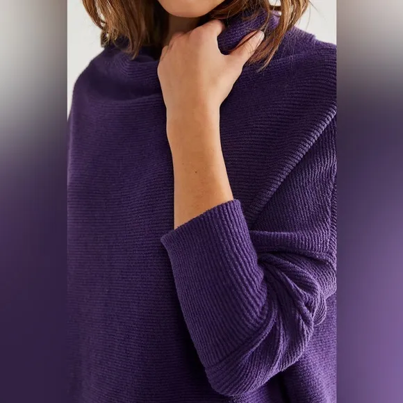 🎉LAST PIECE 🎉Free People Ottoman Slouchy Tunic Sweater Gothis Grape